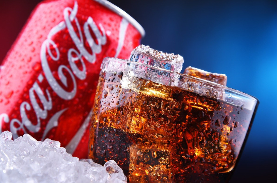 Трамп: Кока-Кола се согласи да користи вистински шеќер од трска во САД