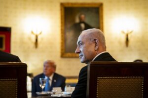 Трамп и Нетанјаху: Блиску сме до наоѓање земји што би можеле да ги прифатат Палестинците