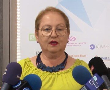 Уписот во средно в година ќе биде подигитален од годинешниот: родителите нема да трчаат да ги скенираат свидетелствата, тие дигитално ќе се преземаат