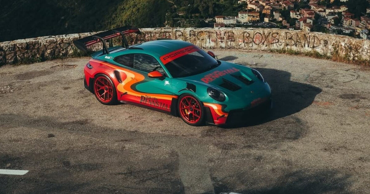 ФОТО: Погледнете го Porsche-то дизајнирано од Дуа Липа
