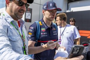 Ферстапен се сели во Мерцедес!?