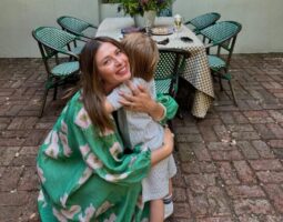 (Фото) Никогаш поубава и никогаш посреќна, Марија Шарапова го покажа својот син!