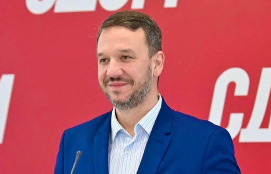 „Незадоволството од локалната власт во Куманово достигна точка на вриење, ветувам силна и одлучна битка да го вратиме во рацете на кумановци“, најави Костовски