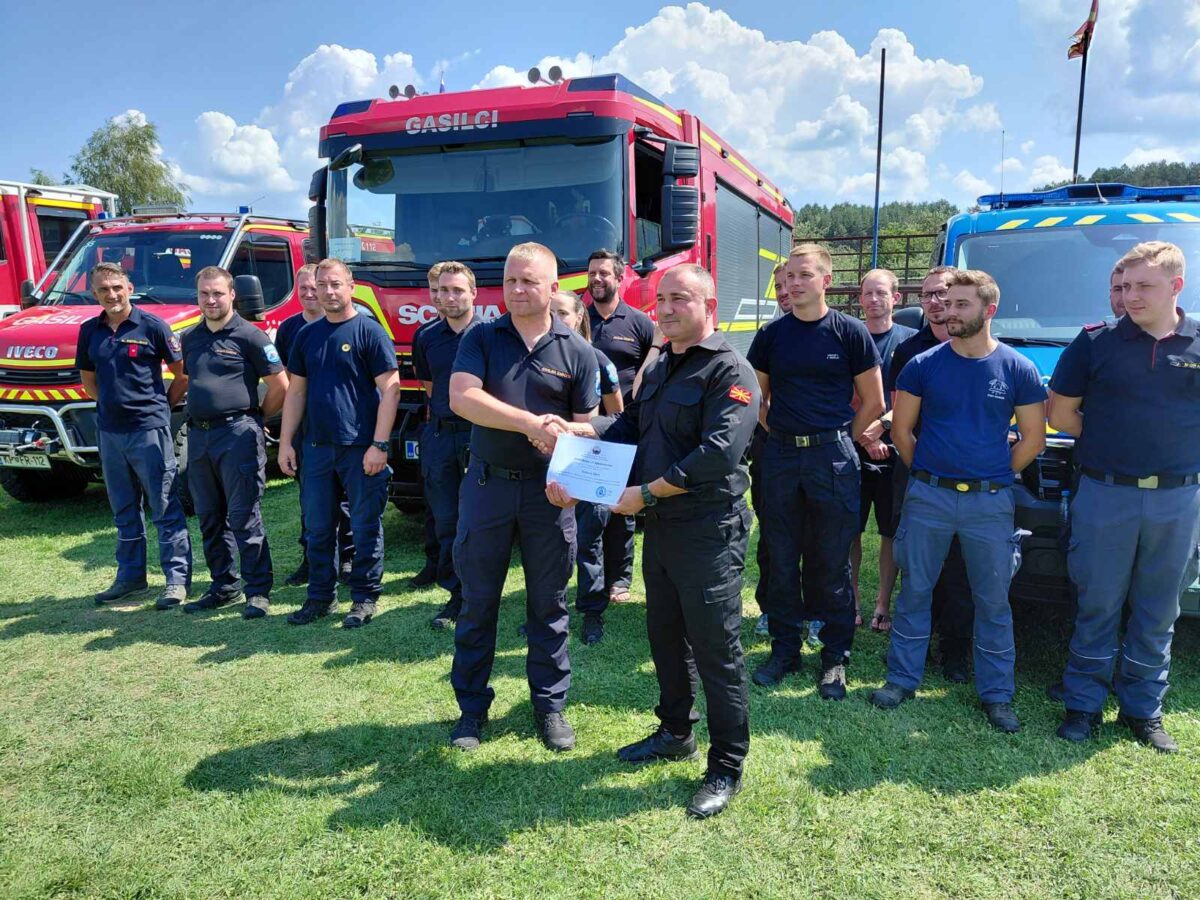 Ангелов: Словенечкиот тим и чешкиот хеликоптер си заминуваат, нема активни пожари