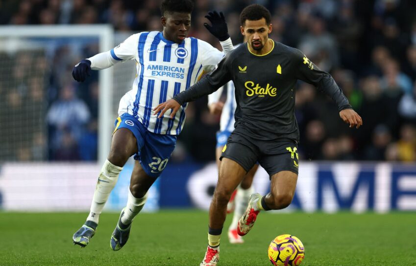 Брајтон го одби Јунајтед, Балеба не е на продажба