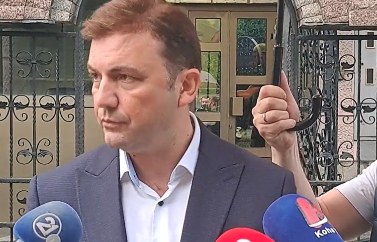 Бујар Османи најави механизми за ефикасност „Чаир 48“ и јавно табло