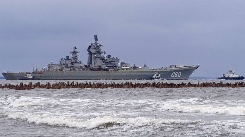 (Видео) Рускиот нуклеарен гигант се врати во морето по 30 години