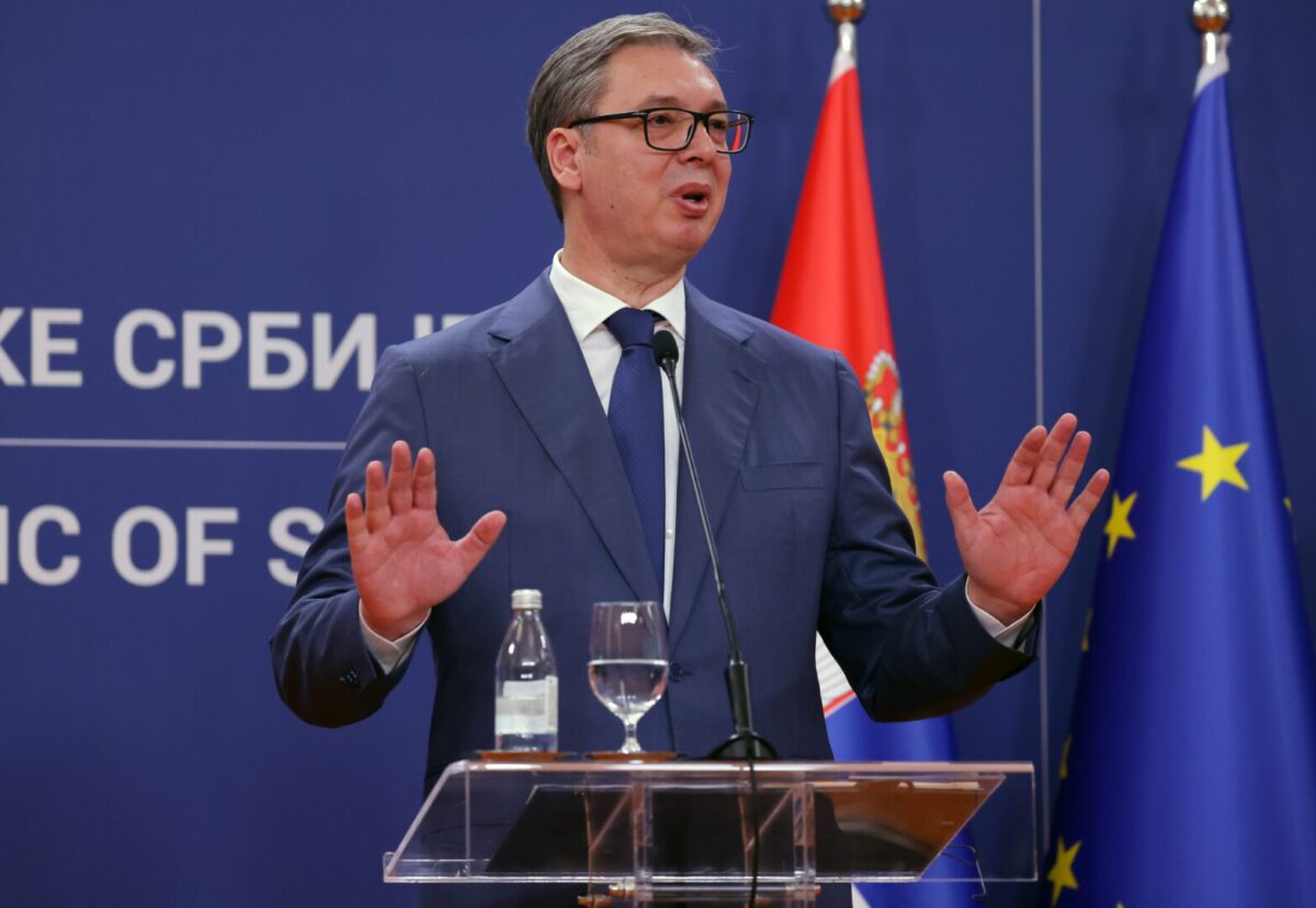 Вучиќ: Прашање на ден е кога ќе почнат да убиваат; за 3-4 дена изненадувачки одлуки, ќе го победиме злото