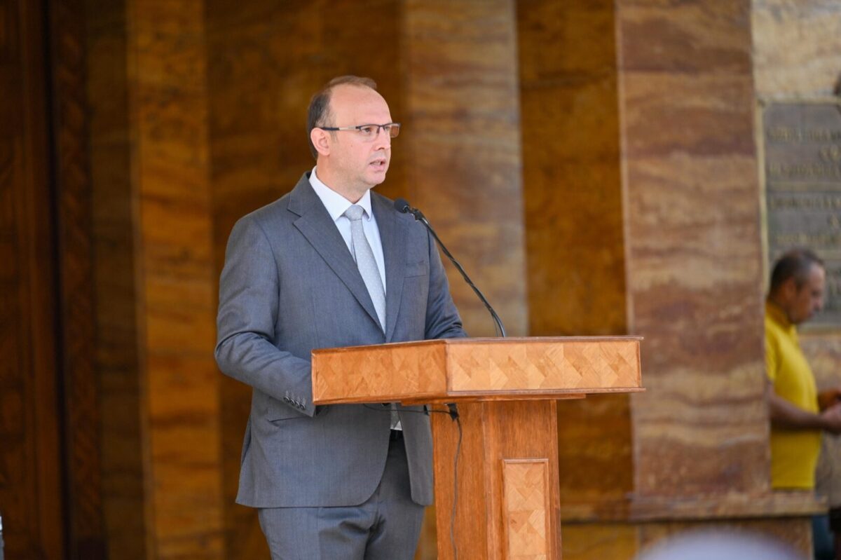 Гаши: Овој ден е симбол на историската борба за слободно, еднакво и демократско општество