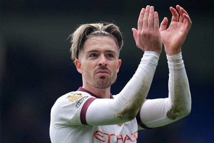 Грилиш го зеде култниот број во Евертон