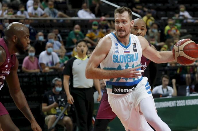 Драгиќ исфрлен од репрезентацијата на Словенија