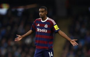 Драмата продолжува – Исак повеќе не сака да игра за Њукасл