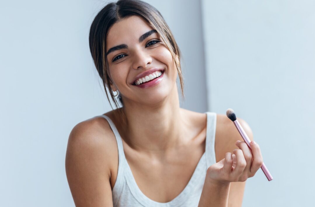 Како шминката да ги преживее најжешките летни денови?