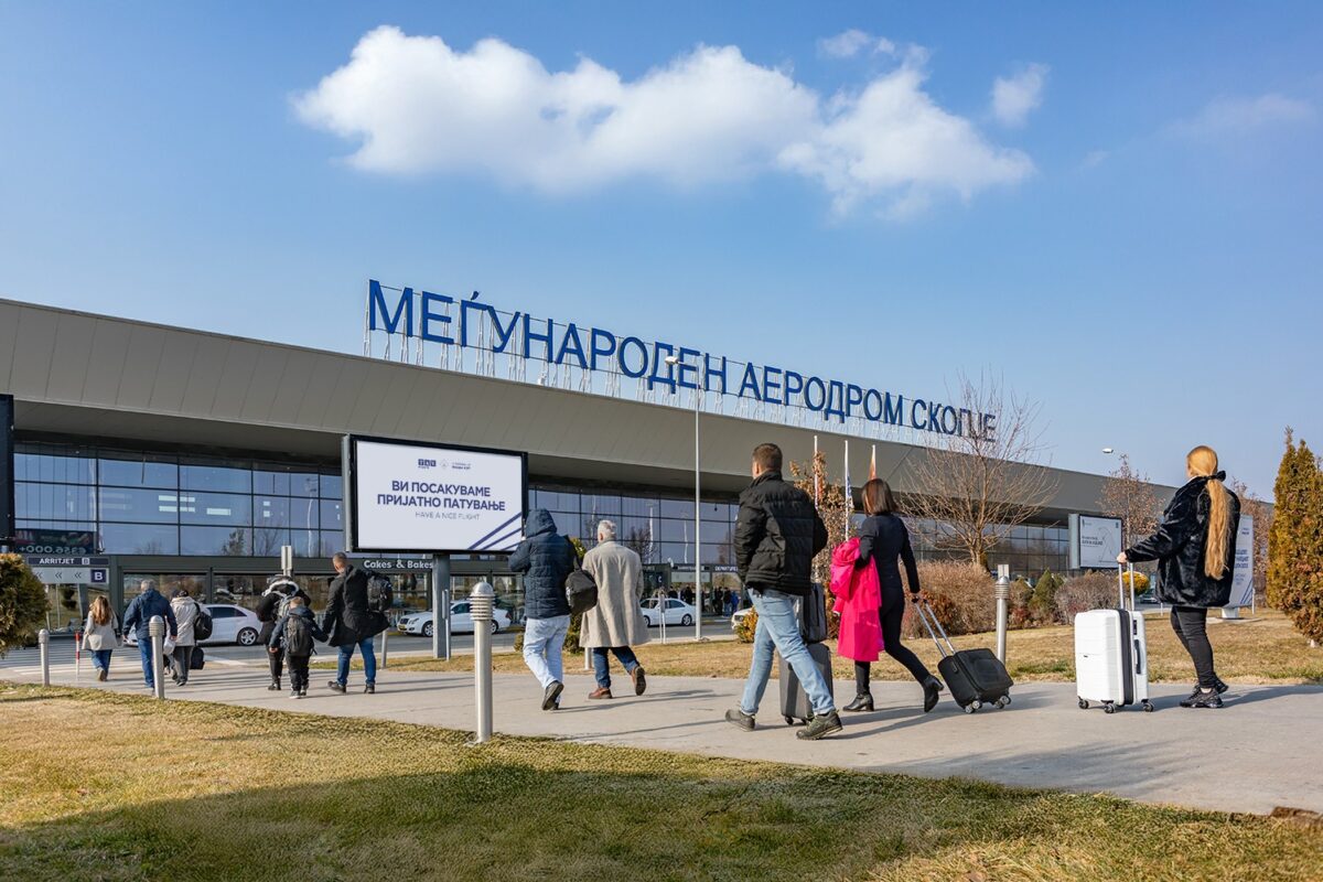Лажна дојава за бомба ноќеска на скопскиот аеродром