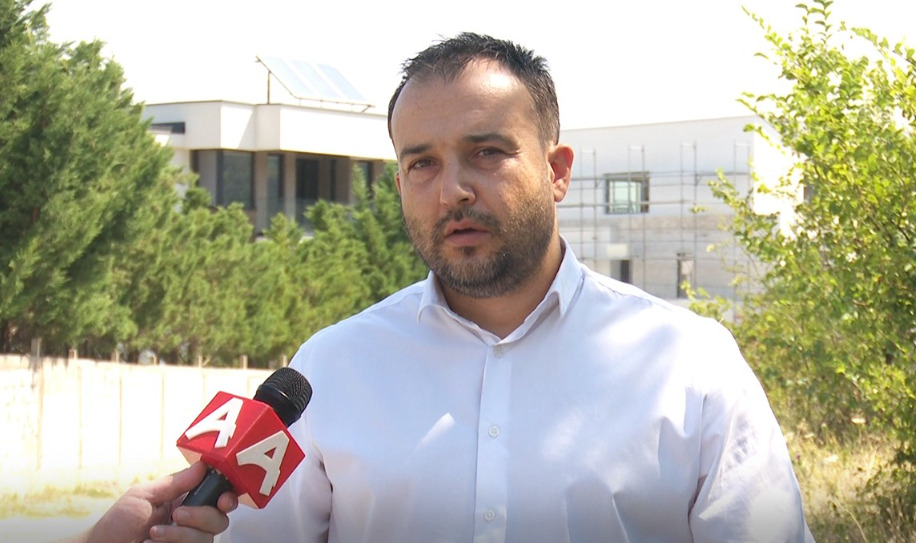 Лефков до Апасиев: Димче не е тоа што беше, го расипаа кешот и квадратите деловен простор