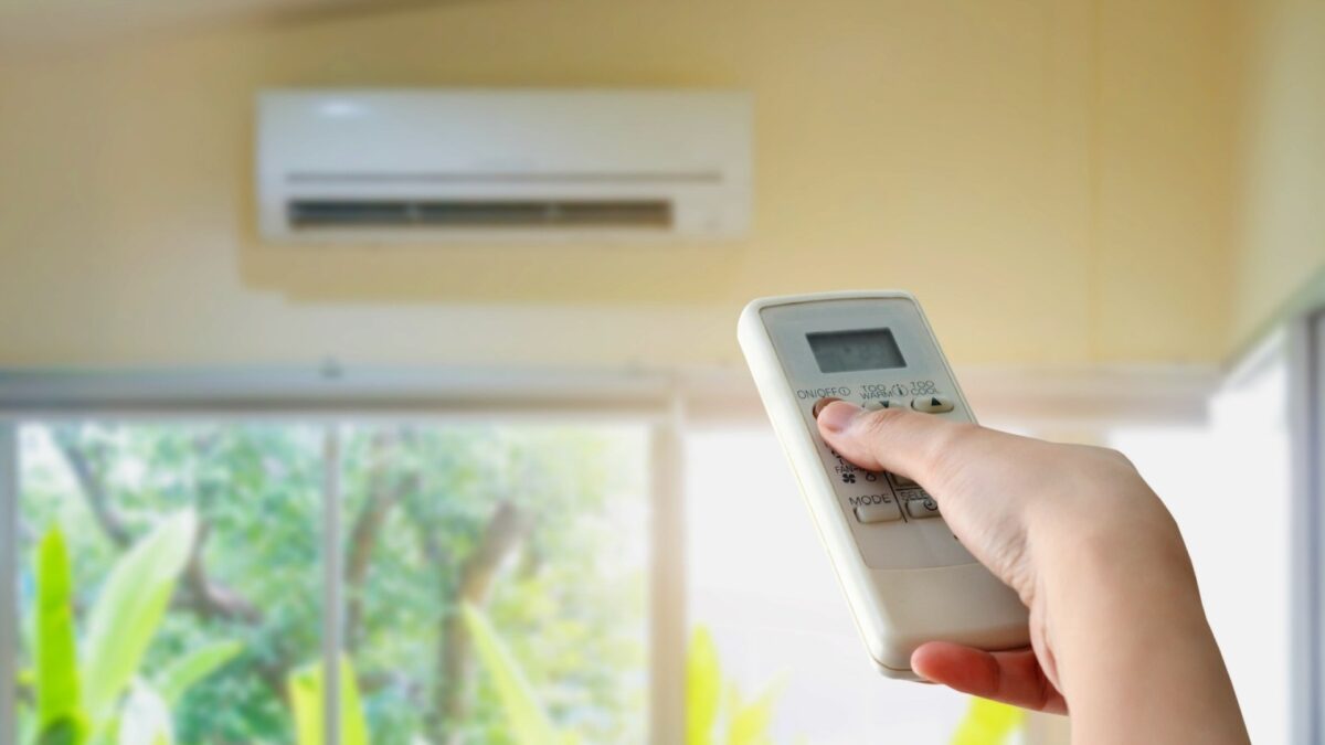 Обезбедени 170 милиони денари субвенции за инвертер клими за ранливите категории, велат од ВМРО-ДПМНЕ