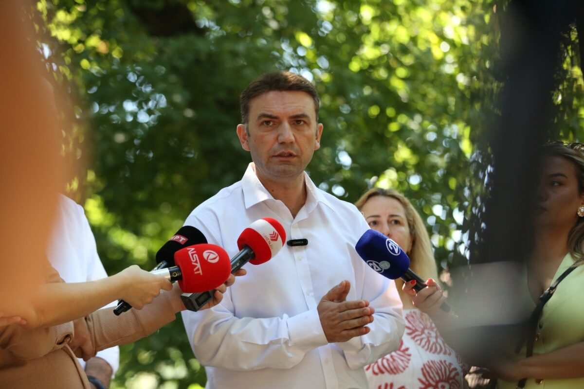 Османи:  Албанците никогаш нема да прифатат некој друг да одлучува во нивно име