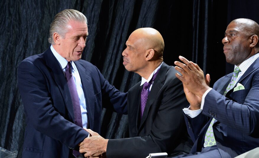 Пет Рајли ќе добие статуа пред арената на Лејкерси