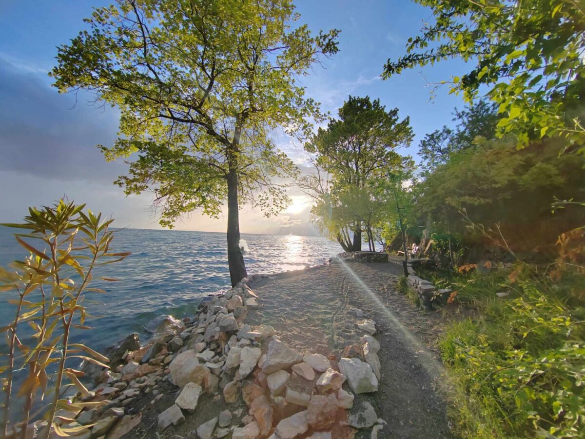 Свежо утро, а преку ден до 33 степени