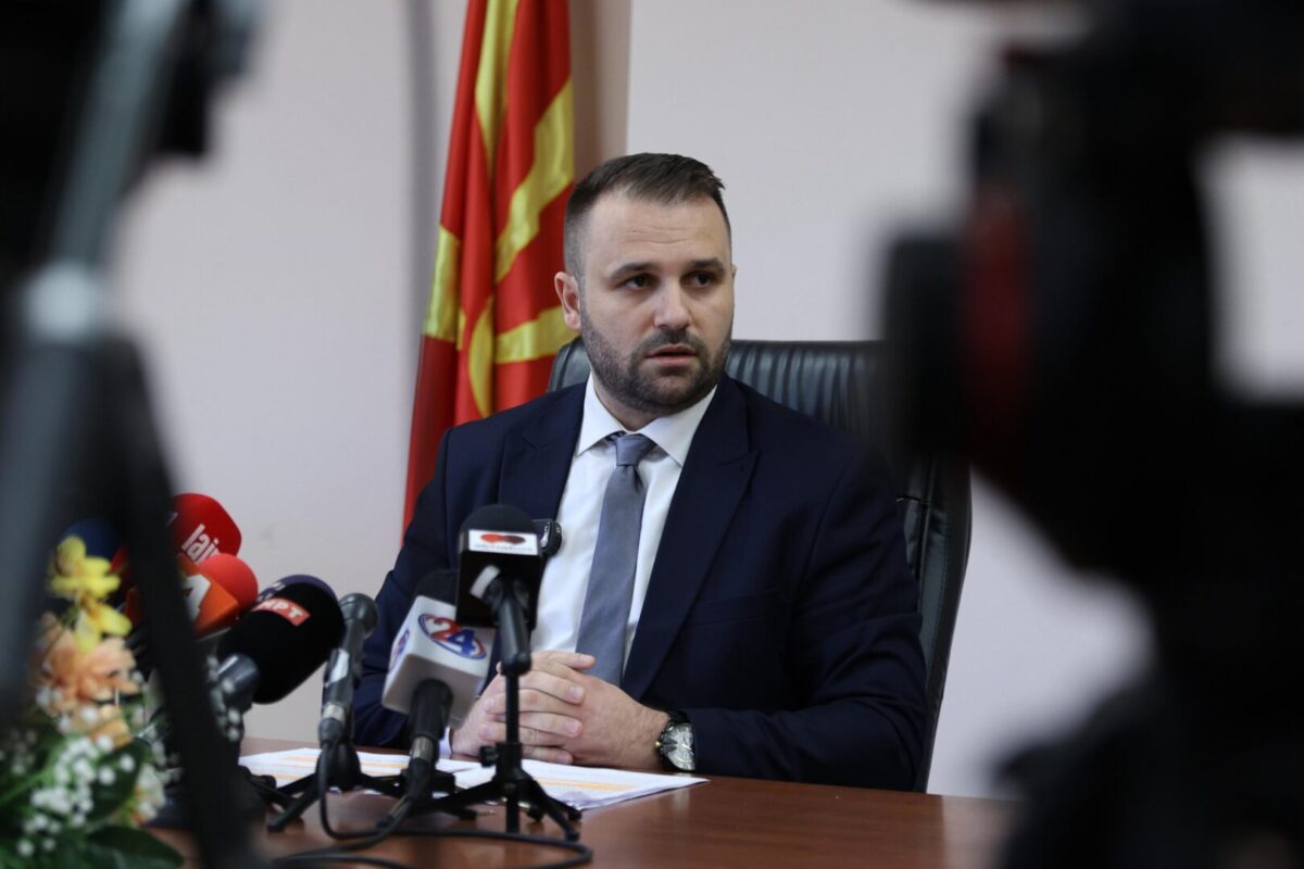 Семејна заштеда и помал притисок за родителите:  Дурмиши за поевтинувањето на училишниот прибор