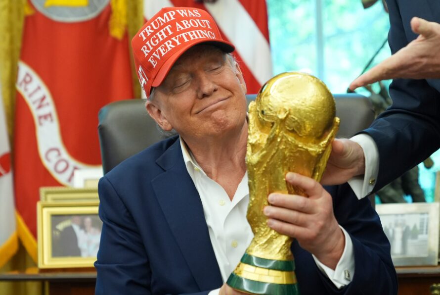 Трамп објави кога ќе биде ждрепката за Мундијалот