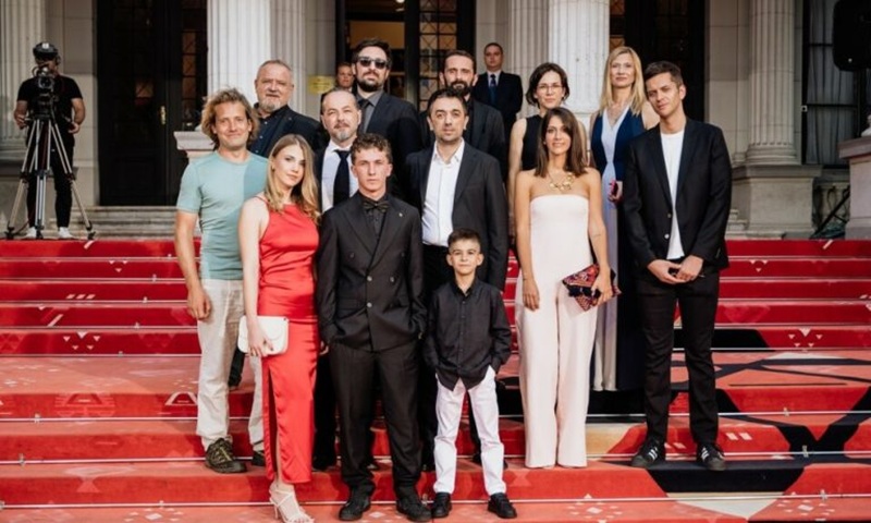 Триумф на „Диџеј Ахмет“ во Сараево, филмот Унковски освои три големи награди