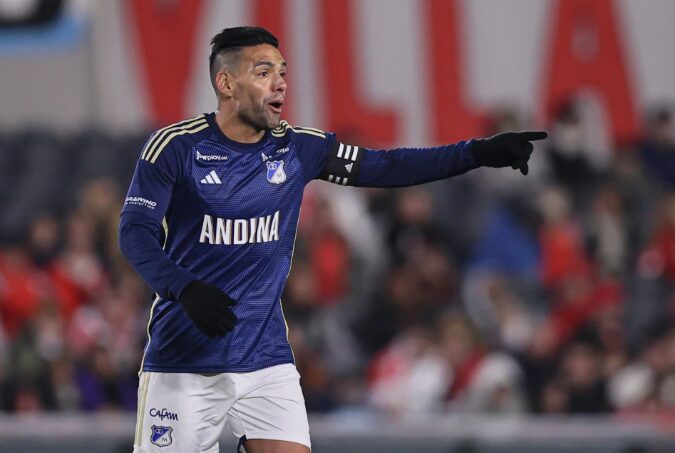 Фалкао ќе игра фудбал во третата шпанска лига