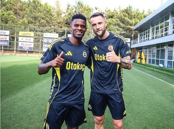 Шкриниар и Семедо потпишаа за Фенербахче