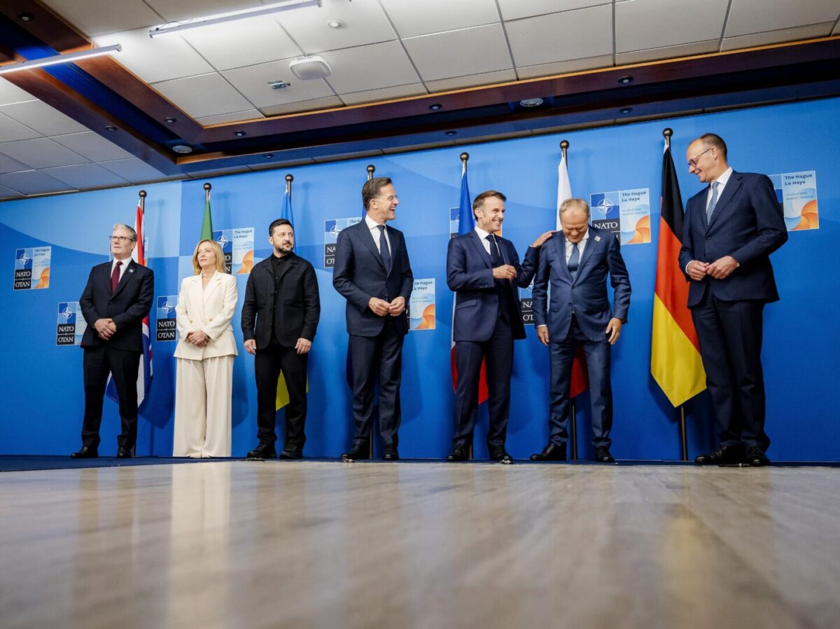 „Би-Би-Си“: Европа сака да покаже дека е клучна за договорот за Украина