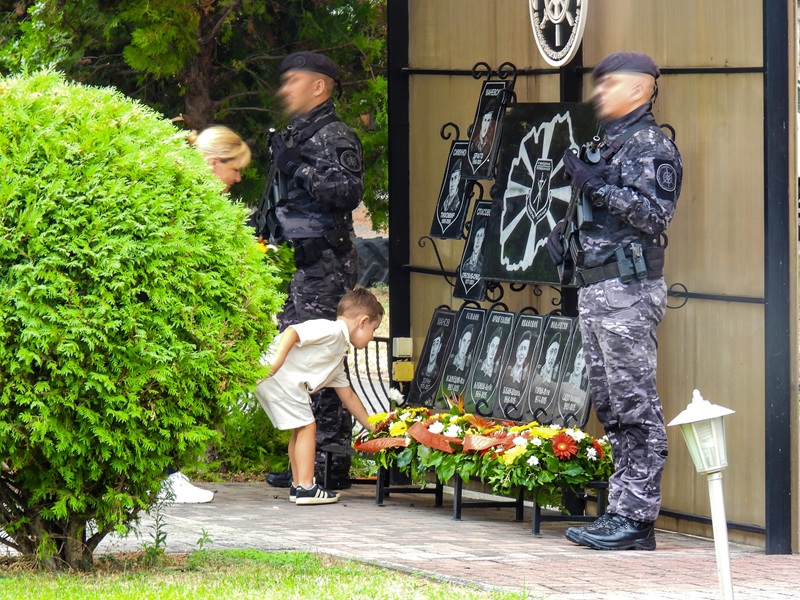 „Храброста на нашите колеги е пример за идните генерации“, порачаа од ЕБР на Денот на Единицата