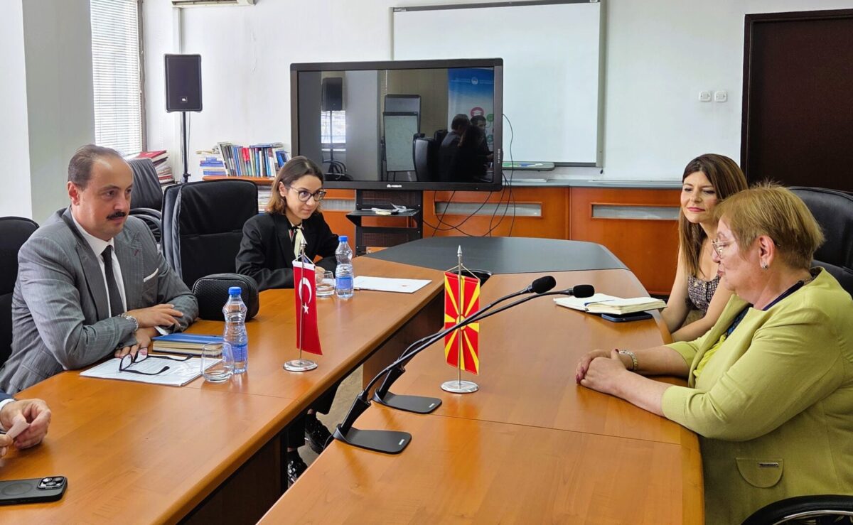 Јаневска потпиша протокол: Македонија и Турција ќе разменуваат наставно – научен кадар, ученици и студенти