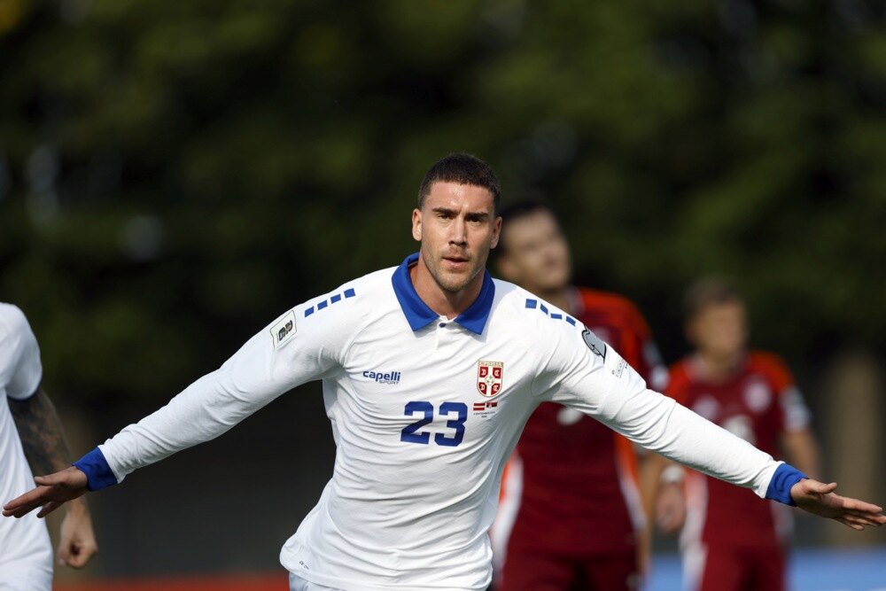 Јувентус ќе се обиде во јануари да го продаде Влаховиќ