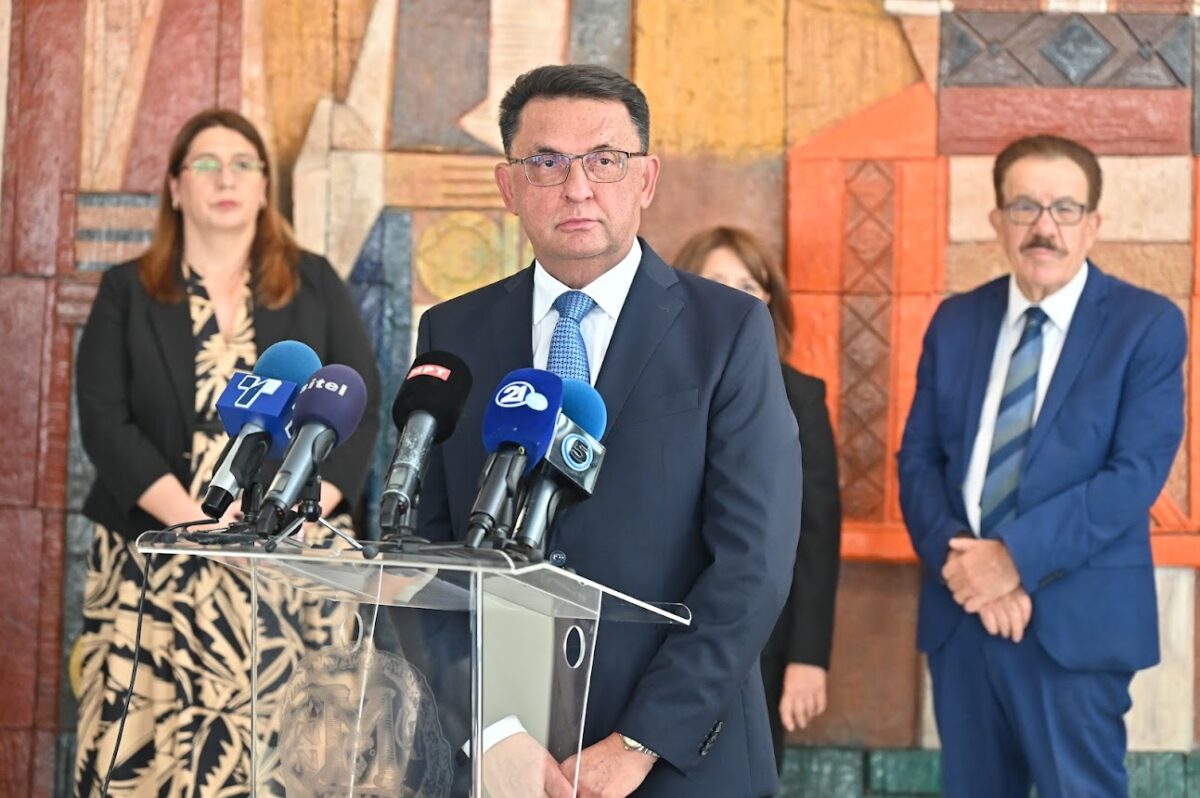 Ќе се олеснува кредитирањето при купување прв стан, вели Славески