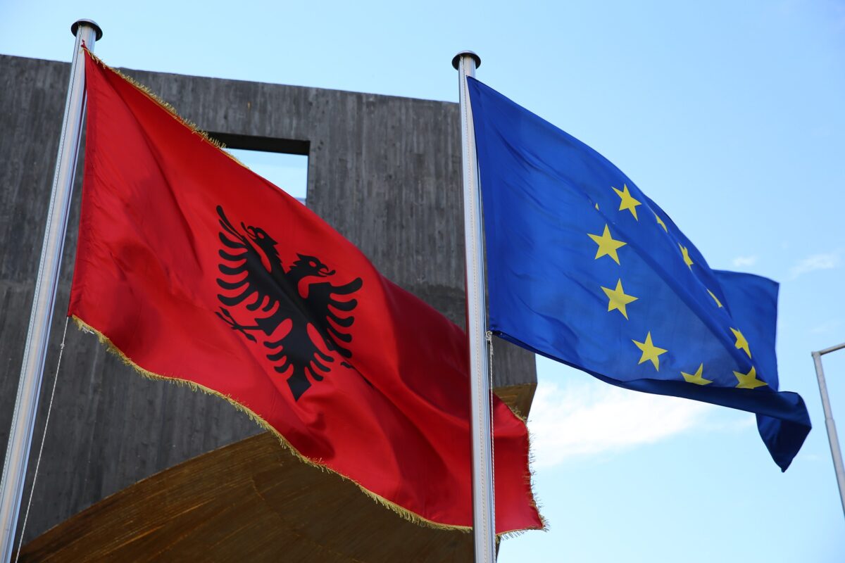 Албанија го отвора поглавјето „Зелена агенда“, последната фаза пред финалното членство