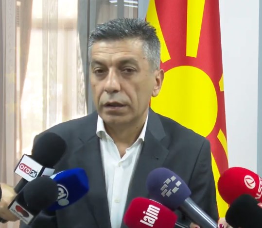 Алијанса за Албанците до Меџити: Избери, министер или кандидат, двете не одат заедно