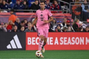 Бускет се подготвува за пензија