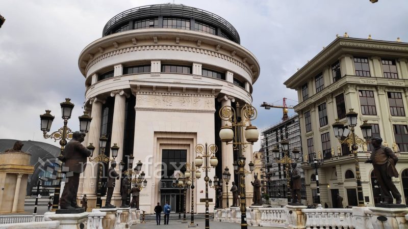 ВМРО-ДПМНЕ: Обвинителството да престане да работи за СДС