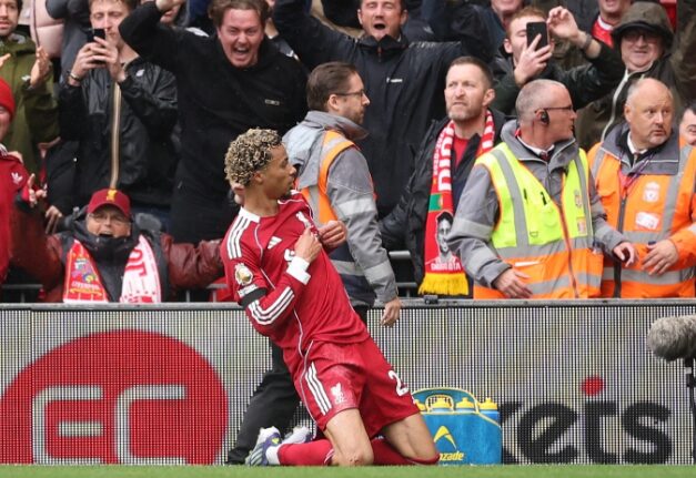 (Видео) Деби гол на Исак, гол и црвен картон за Екетике
