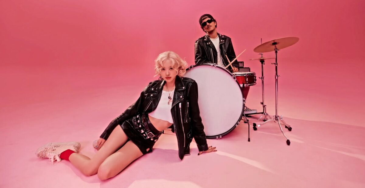 (Видео) Нема кој не ја знае: Ова е најпопуларната песна за 2025 година