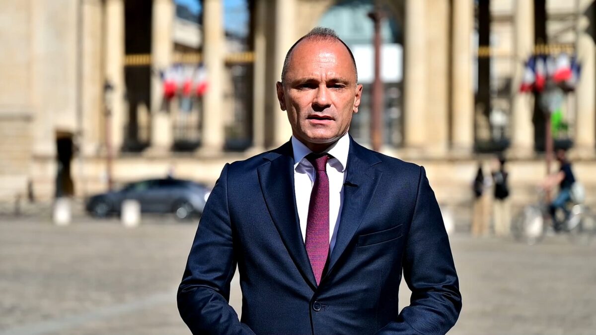 (Видео) Филипче во Франција: Резолуцијата е гаранција за заштита на националните интереси