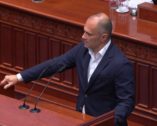 (Видео) Филипче до Мицкоски: Зошто не дозволувате декласификација за случајот со АНБ, јавниот интерес треба да е пред сè