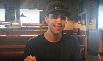 Гувернерот на Јута: Убиецот на Кирк бил во врска со трансродна цимерка