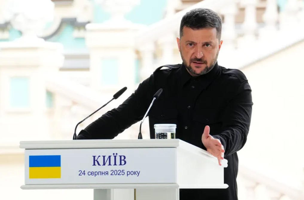 Зеленски: Крајот на војната во Украина е веројатен според едно сценарио, но тоа нас не ни одговара