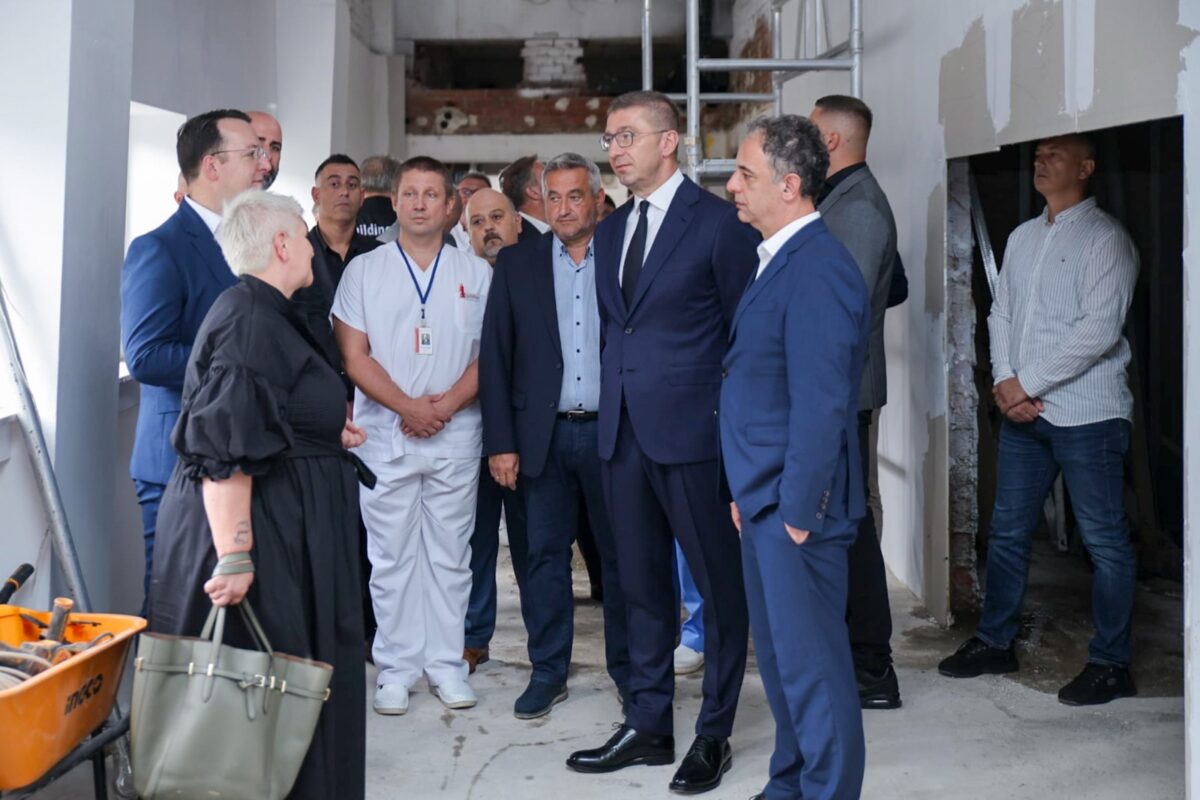 Инвестициски бум во здравствениот сектор, интензивно се работи на реконструкцијата на ГОБ „8 Септември“, вели Алиу