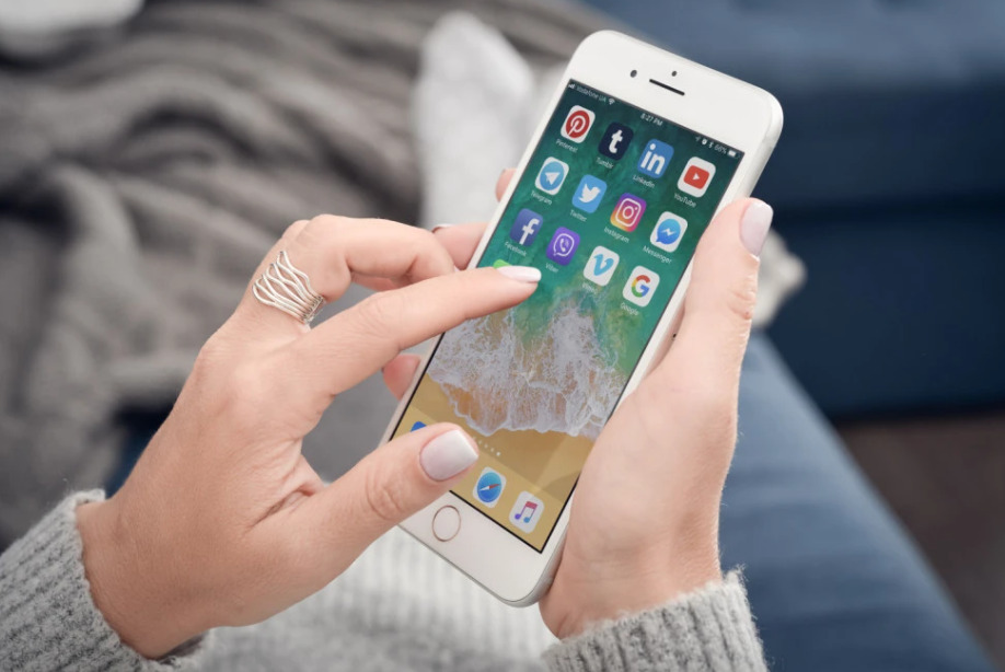 Инсталирај веднаш: Apple објави итни закрпи за постари модели на iPhone