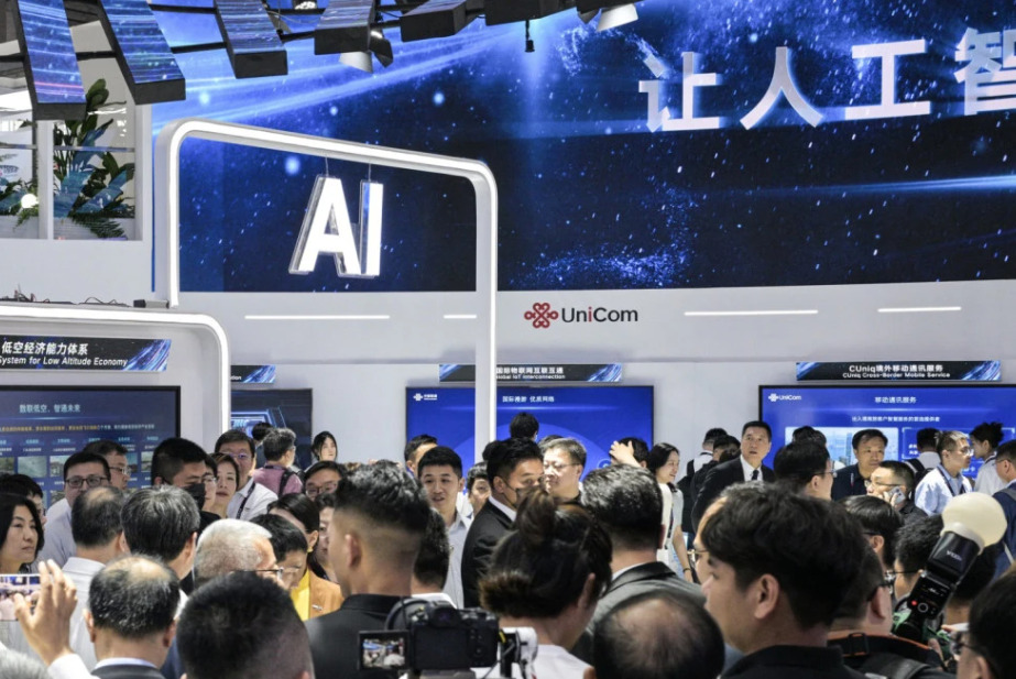 Кинески оператор изгради центар за податоци: Напојуван од домашни чипови со вештачка интелигенција