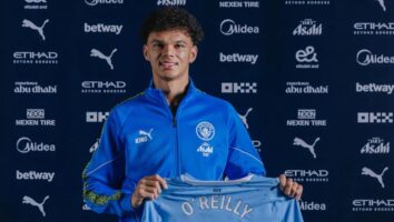 Манчестер Сити го продолжи договорот на младата ѕвезда