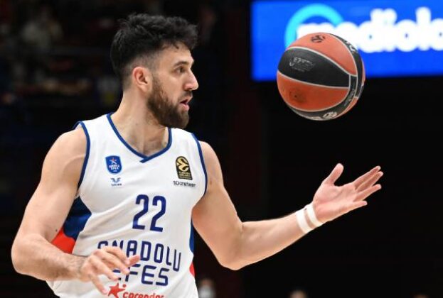 Мициќ сезонава ќе заработи богатство, има плата од 5,6 милиони долари