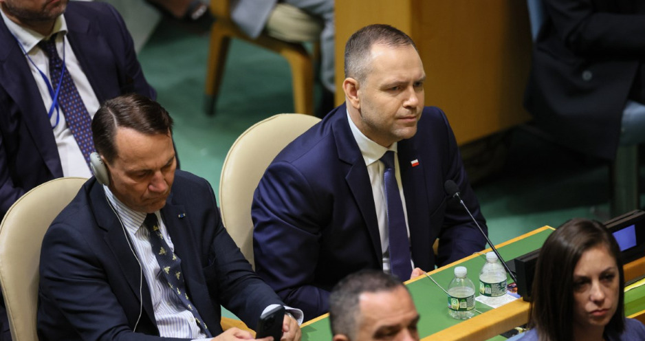 Навроцки: Полска е подготвена да ја брани својата територија