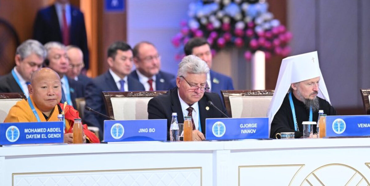 Поврзаноста не се мери во лајкови, туку во љубов и присуство, порача Ѓорге Иванов на Конгресот на религии во Казахстан